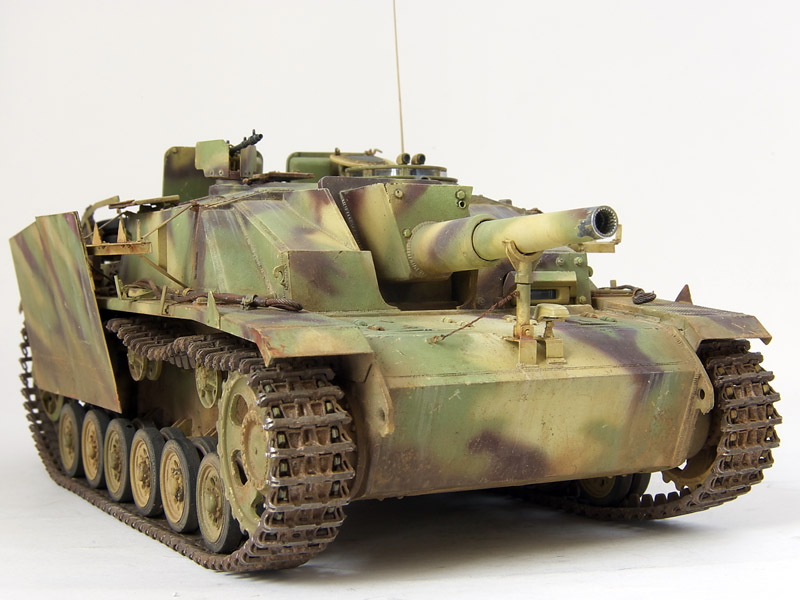 Amazon.co.jp: グンゼ ハイテックモデル 1/35 3号突撃戦車